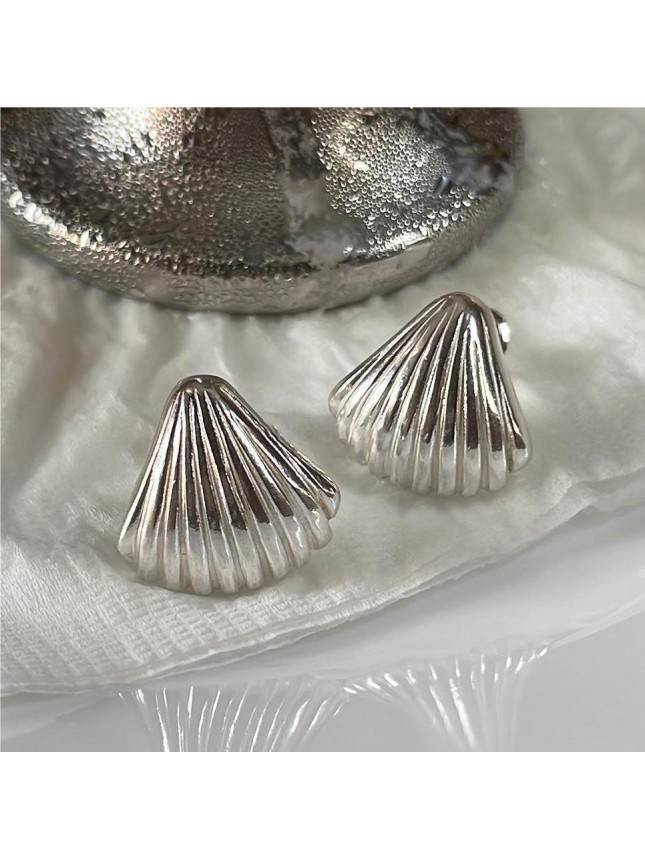 Casual Shell Shape 925 Sterling Silver Stud Earrings