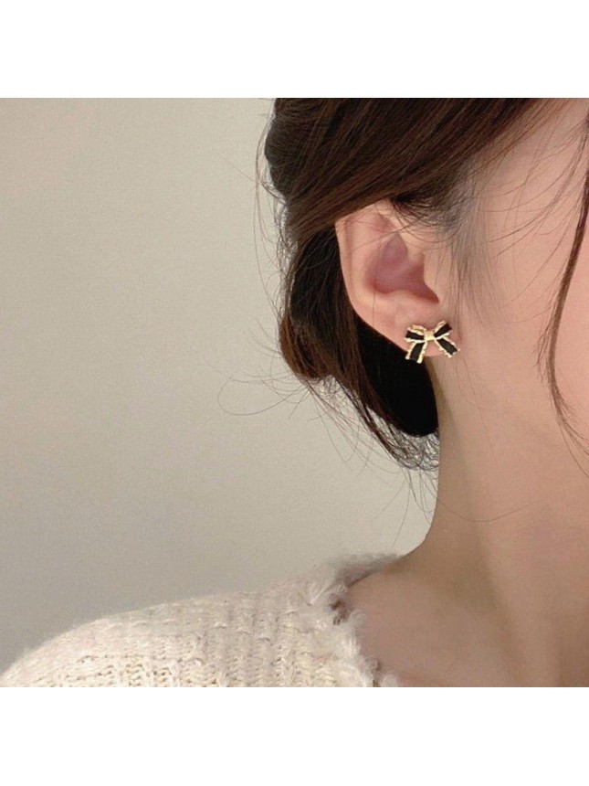 Girl Black Bowknot 925 Sterling Silver Stud Earrings