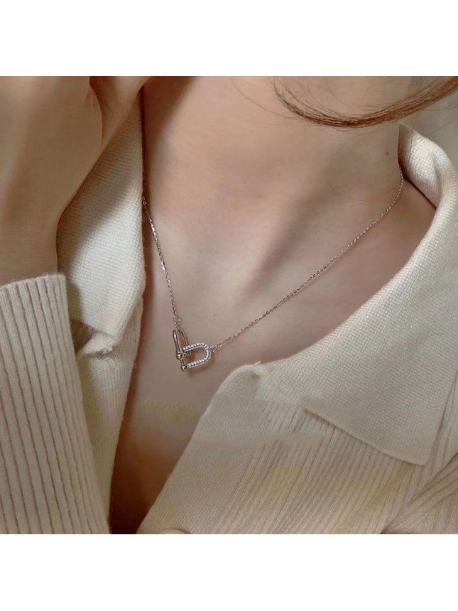Fashion CZ Double Vachette Clasp 925 Sterling Silver Necklace